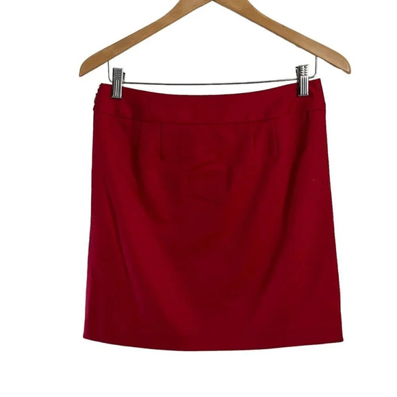 Ann Taylor LOFT Red Skirt Size 2 Petites Chunky Statement Buttons Short Pencil - Picture 2 of 6